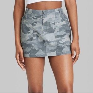 New! Wild Fable Cargo Camo skirt Slate Blue / gray size Large